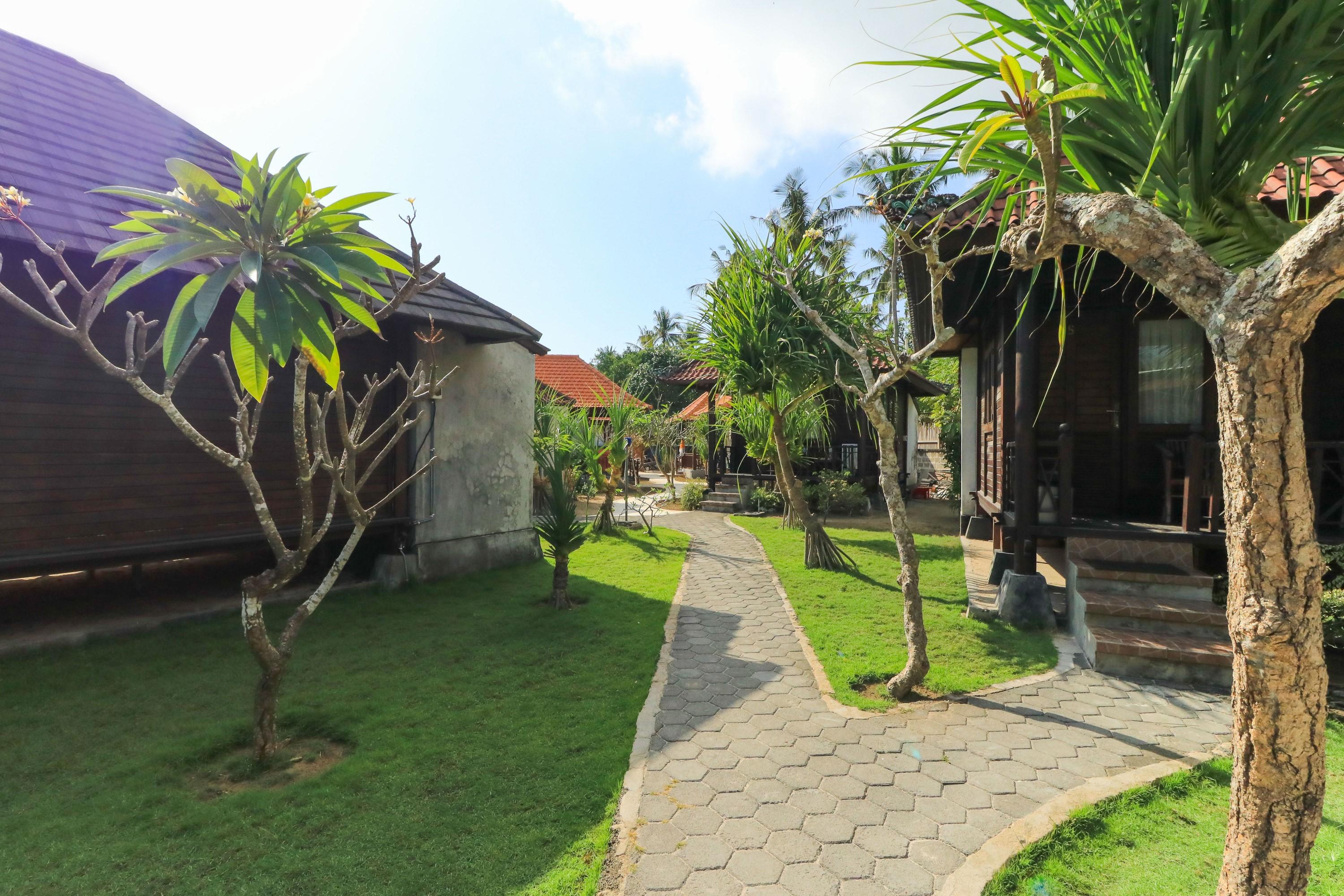 Mega Cottages Nusa Lembongan  Exterior photo