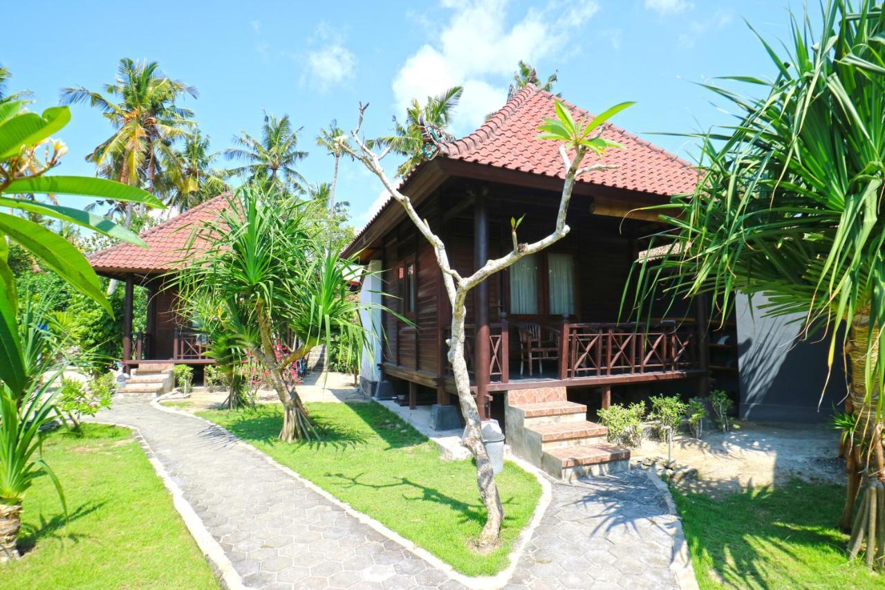 Mega Cottages Nusa Lembongan  Exterior photo